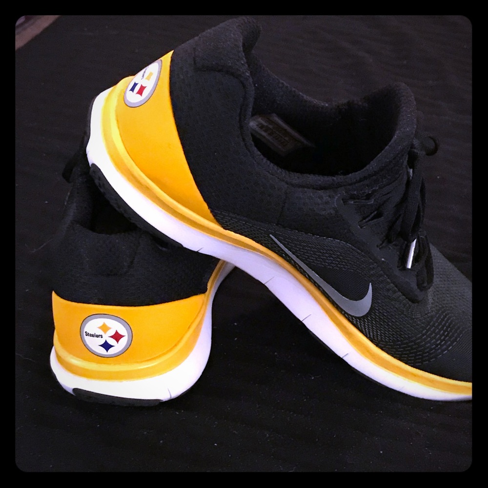 Steelers Nike Shoes 11.5